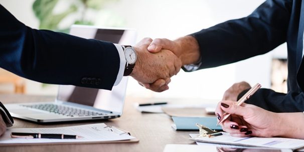 What makes customers choose one realtor over another