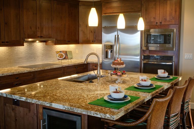4 Ways to Make Your Kitchen Like New