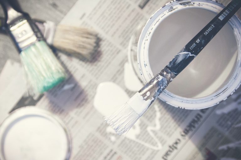 Downsize-Your-Cans-to-Give-Your-Paints-New-Life