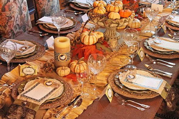 Whats-on-Your-Table-Ten-Unique-Ideas-for-Your-Thanksgiving-Centerpiece