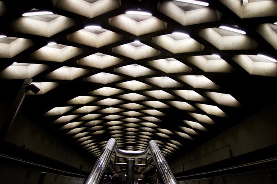 Installing-Recessed-Lighting-for-Dramatic-Effect