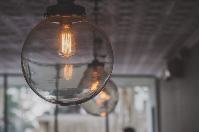 flickering-lights-and-loose-connections