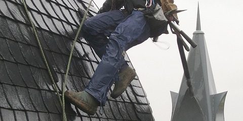 how-to-spot-the-source-of-a-roof-leak