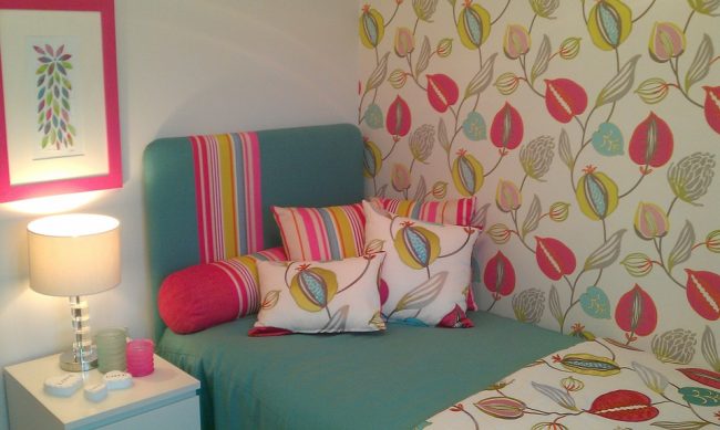 how-to-fix-a-wallpaper-seam