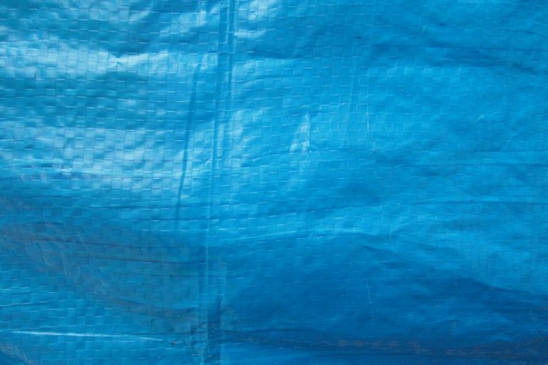 simple-tarps-make-great-lawn-trailers