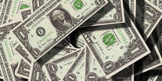how-much-does-hiring-a-mold-specialist-cost