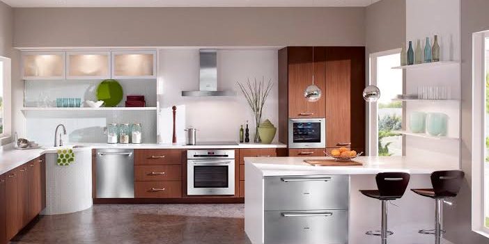 Spice-up-Your-Kitchen-With-Color
