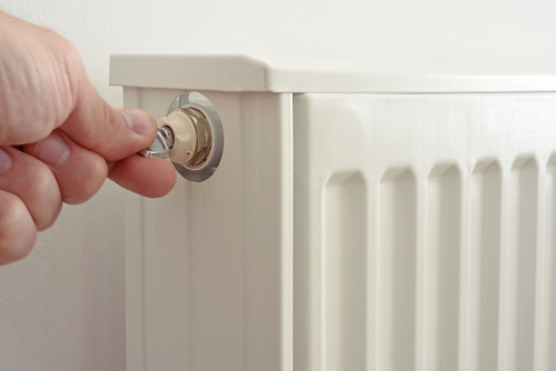 How-Can-You-Tell-Its-Time-To-Bleed-a-Radiator