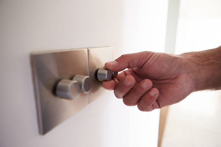 Dimmer-installation