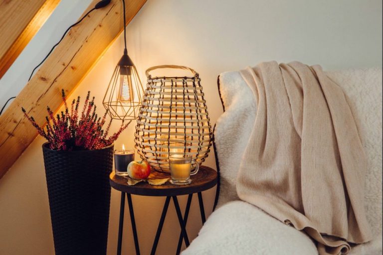 December-Checklist-Bring-Warmth-to-Your-DecorOctober