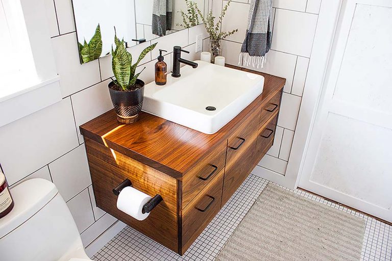 How-to-Charge-Your-Electric-Bathroom-Items-January