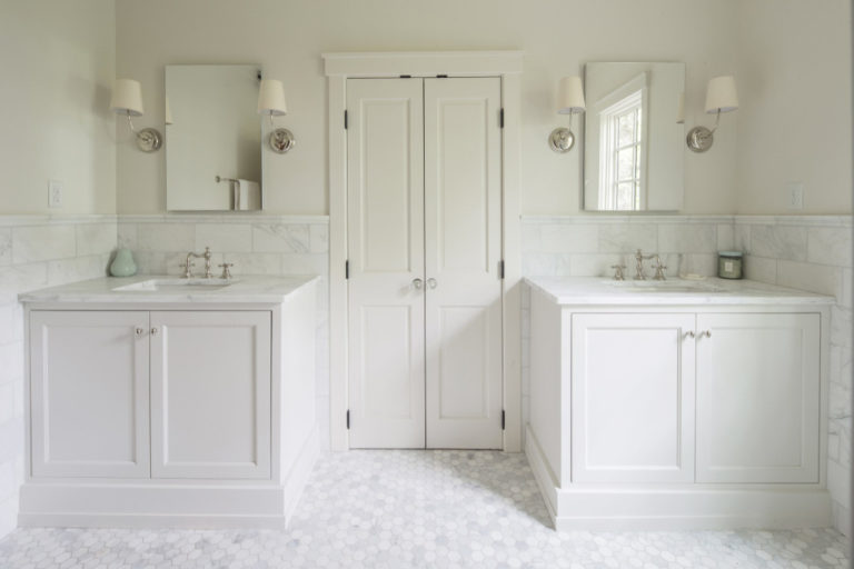 What-To-Consider-When-Planning-for-a-Jack-and-Jill-Bathroom