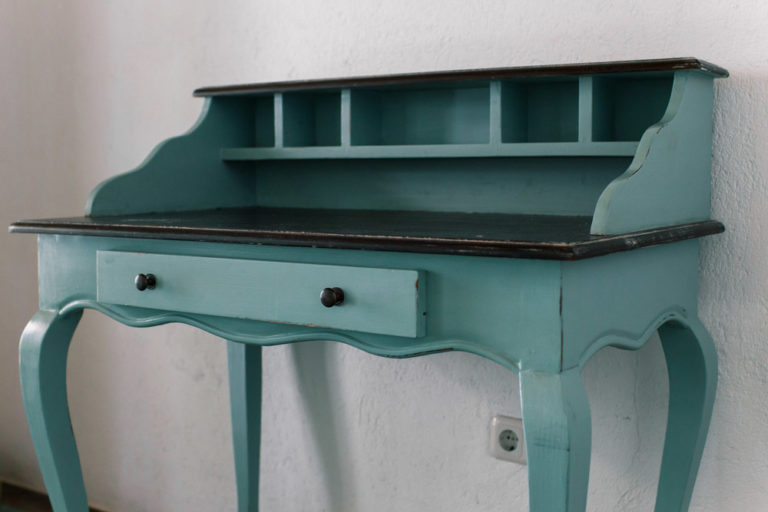Give-Your-Furniture-a-Much-Needed-Makeover Give-Your-Furniture-a-Much-Needed-Makeover